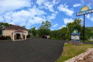 Days Inn by Wyndham Donegal - Donegal - 1