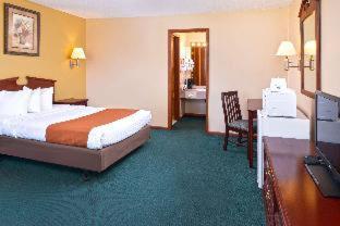 Americas Best Value Inn Plattsburgh - Plattsburgh - 3