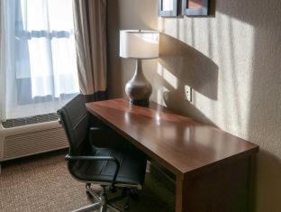 Comfort Inn & Suites - La Grange - 2