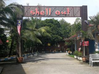 Adina Drive-In Motel Cenang - Managed By Shell Out Resort - Pantai Cenang - 7