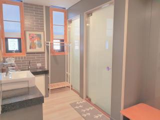 Picasso Guesthouse - Mokpo - 4