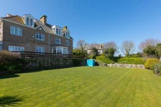 Rosemorran Holiday Apartments - 4