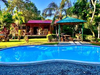 Uvita Oasis Retreat with Villa Cabins and Apartment - Uvita - 0