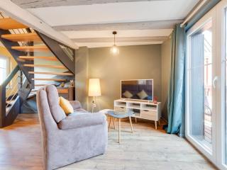 Stunning Apartment in heart of Dambach La Ville - 1