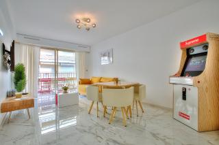 Luxury 4 Stars Apartment with 2 Terraces, Cannes Croisette - 5
