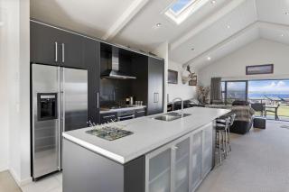 Bay Bliss - Lake Taupo Holiday Home - Taupo - 6