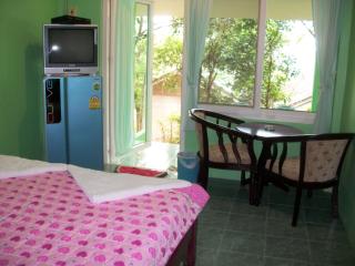 Naiharn On The Rock Resort Phuket - 8