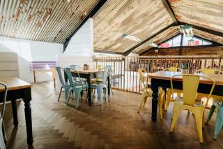 Creeksea Place Barns - Burnham-on-Crouch - 2