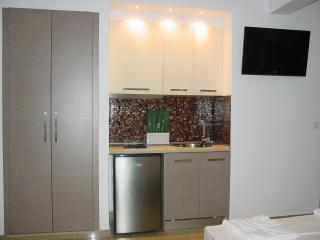 Harisis Apartments - 2