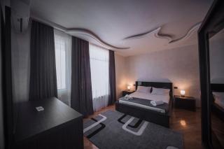 Makos Guest House - 0
