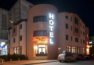 Hotel AmaDeus - 0