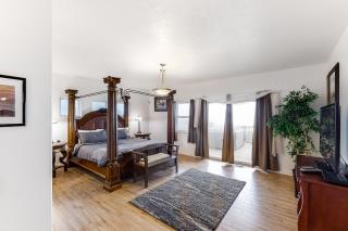 Somervilles Escape - Newport - 1