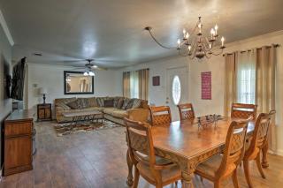 Charming Lake Retreat with Patio and Boat Parking! - Canyon Lake - 6
