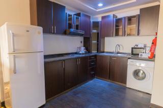 Ewan Ajman Suites Hotel - Ajman - 5