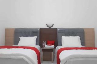 RedDoorz near Lampung Walk 2 - Tanjungkarang - 7
