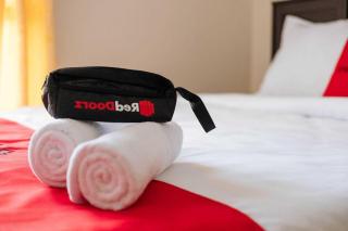 RedDoorz near Lampung Walk 2 - 1