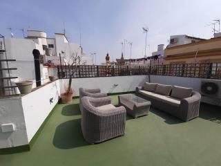 Champion Duplex Terrace and Garage Old Town 6 pax - Sevilla - 0