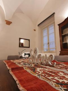 Sweet Home - 1