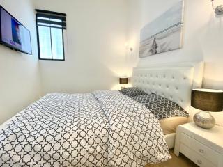 LAMARTINE- Heart of Center- Modern and Design flat - 3