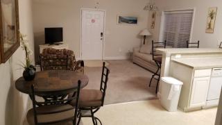 Charming Condo 2min Walk From The Famous Boardwalk - Myrtle Beach - 4