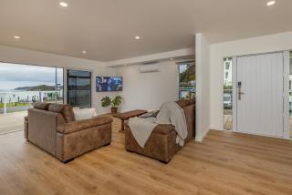 Waterfront Beach House - Paihia Holiday Home - Paihia - 8