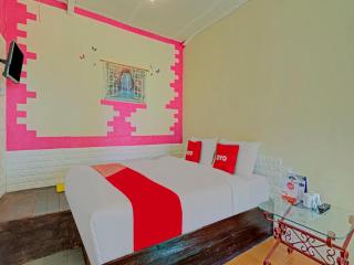 OYO 3208 Villa Inn App Trawas Bintaro Syariah - Kemloko-gede - 0