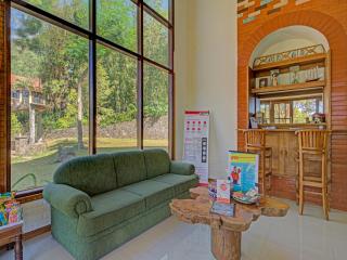 OYO 3208 Villa Inn App Trawas Bintaro Syariah - Kemloko-gede - 9