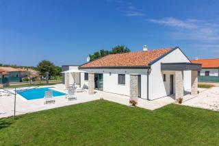Beautiful villa Serenity with private pool - Gajana - 0