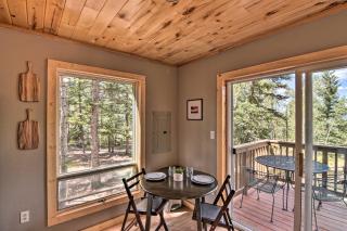 Woodsy Cabin Hideaway with Deck Hike, Fish, Escape - Bordenville - 9