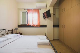 Modern Maisonette - Kato Daratso - 2