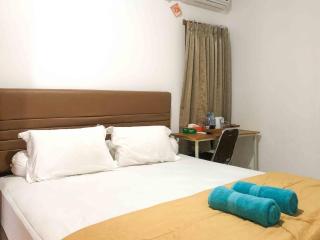 Sofia Residence Syariah Mitra RedDoorz - 3