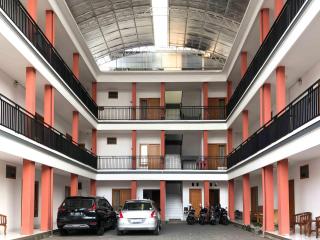 Sofia Residence Syariah Mitra RedDoorz - Malang - 8