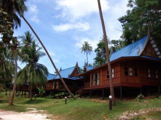 Koh Talu Island Resort - Bang Saphan Noi - 4