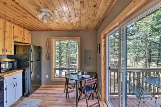 Woodsy Cabin Hideaway with Deck Hike, Fish, Escape - Bordenville - 2