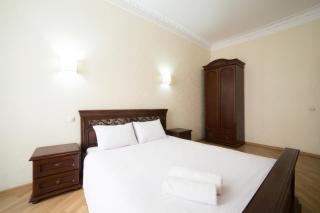 Сучасні апартаменти на Площі Ринок з 2 ізольованими спальнями для 6 гостей - Lviv - 9