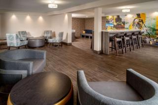 Clarion Pointe Beckley - 8