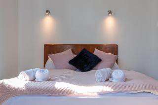 Yeshello Elegant Apartment near Central Vienna - 1