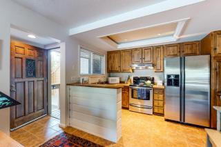 4027 Bluff - Sun Valley - 9