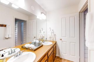 4027 Bluff - Sun Valley - 1