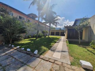 Linda casa a 130 metros da praia de Maranduba - Ubatuba - 0