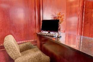 Microtel Inn & Suites by Wyndham Ann Arbor - Ann Arbor - 1