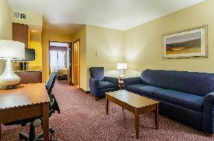 Comfort Inn - Colby - 2