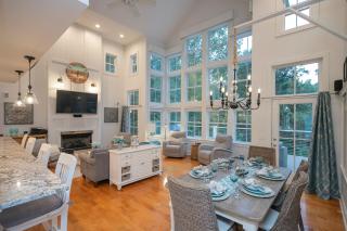 Modern Farmhouse Style Chalet with amazing Kentucky Lake views - Dock, Hottub and Firepit! - Waverly - 4