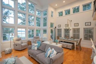 Modern Farmhouse Style Chalet with amazing Kentucky Lake views - Dock, Hottub and Firepit! - Waverly - 3