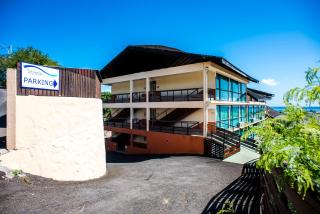 Tahiti Airport Motel - 6