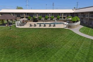 Best Western Plus Ahtanum Inn - Yakima - 1