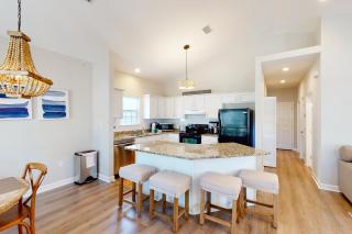 You & Me Family Beach Cottage - Santa Rosa Beach - 4