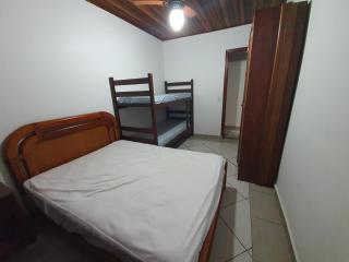 Linda casa a 130 metros da praia de Maranduba - Ubatuba - 3