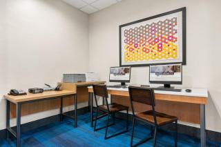 Holiday Inn Express & Suites Klamath Falls Central by IHG - Klamath Falls - 9