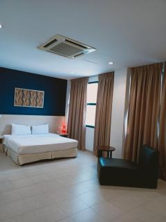 Golden View Serviced Apartments - George Town - 1